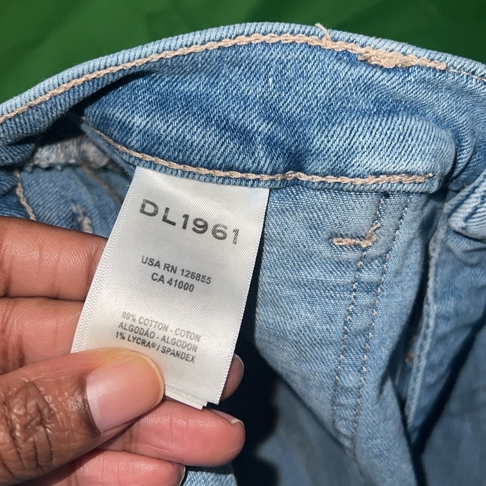 DL1961 Girls size 10 Mini Denim Skirt - Picture 9 of 9